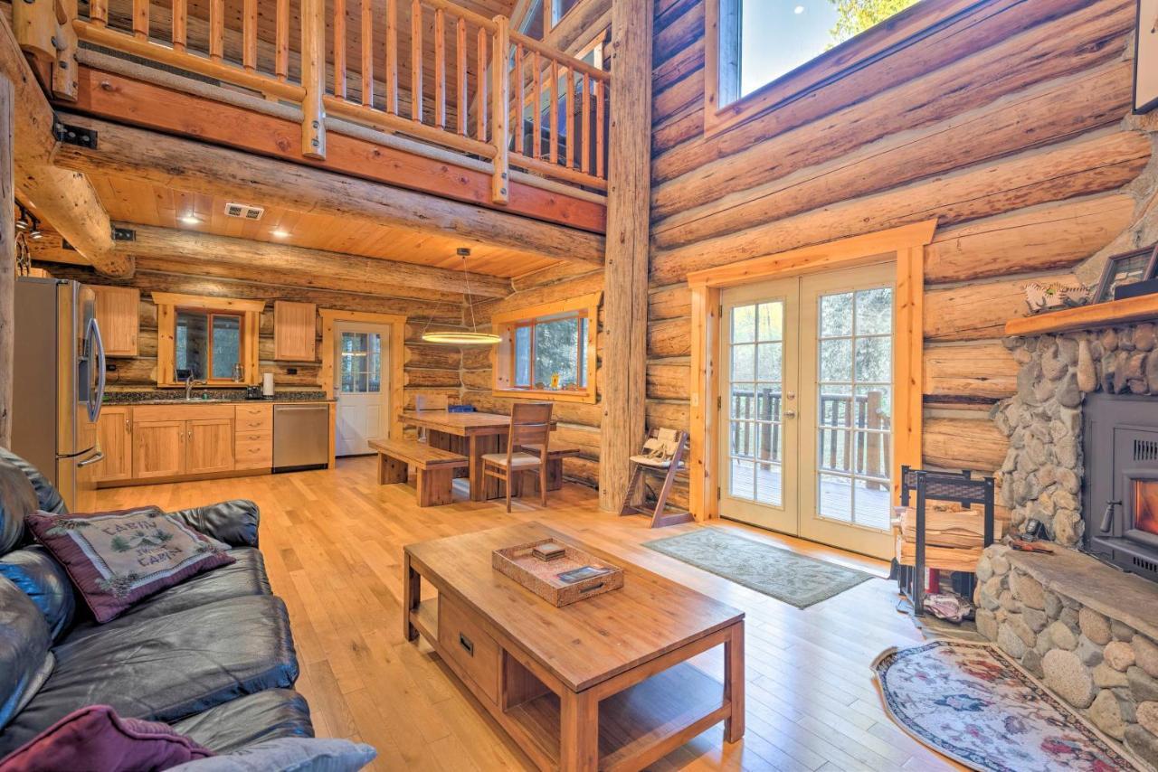 Riverfront Gold Bar Log Cabin Near Stevens Pass! Buitenkant foto