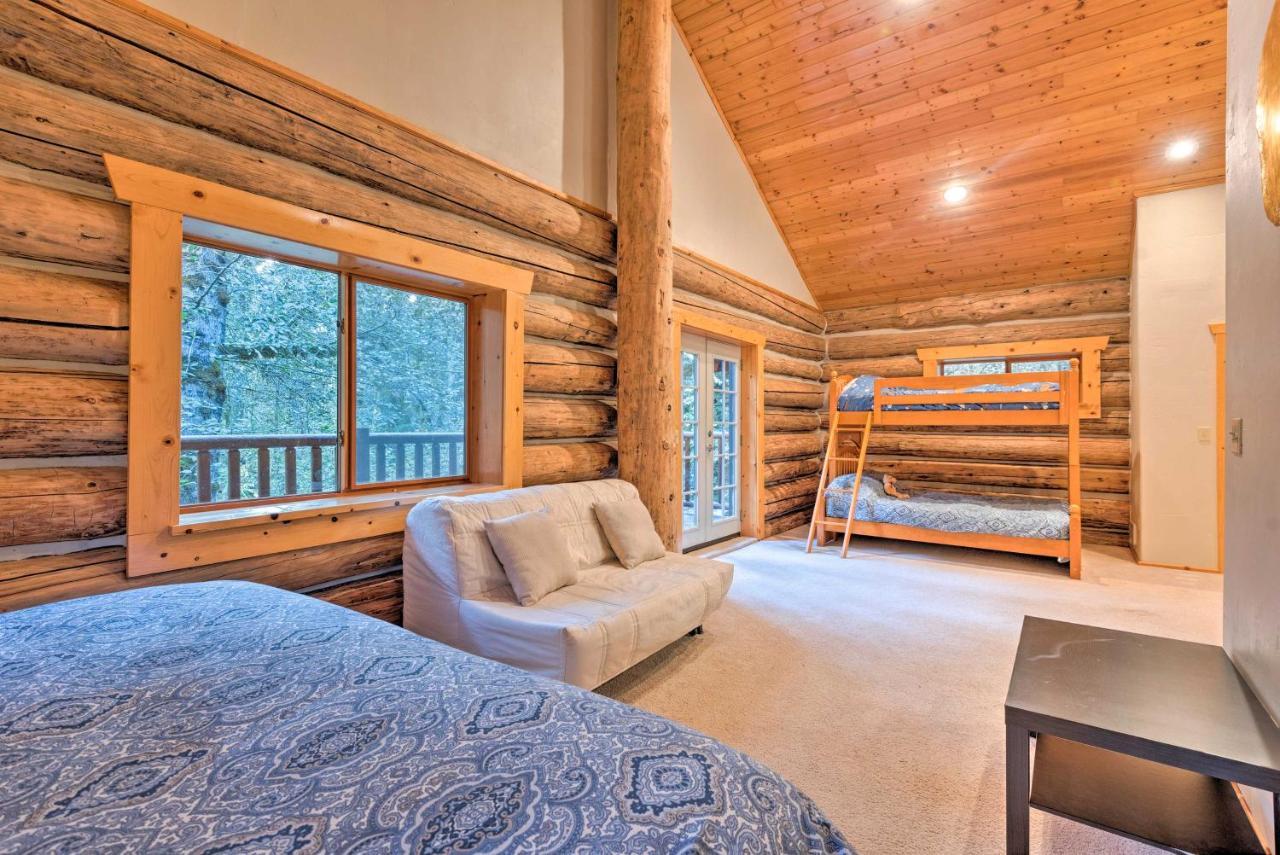 Riverfront Gold Bar Log Cabin Near Stevens Pass! Buitenkant foto